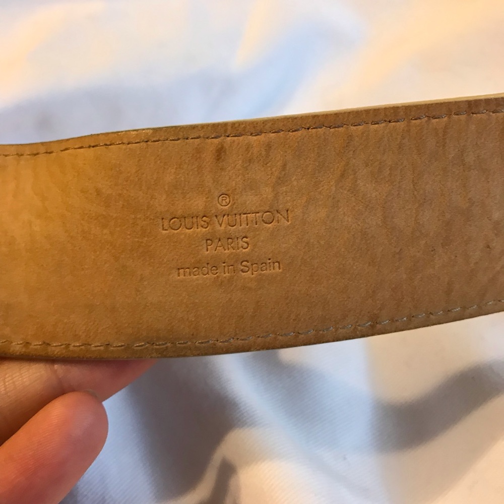 Louis Vuitton authentic belt - Picture 6 of 7